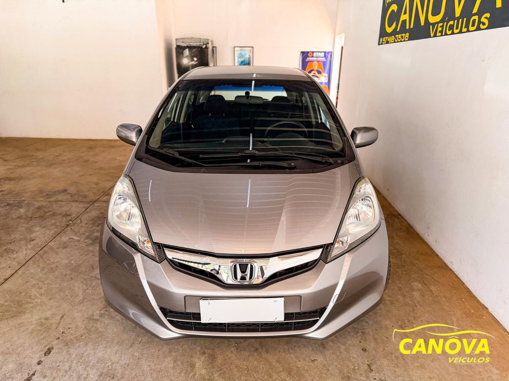 Honda Fit Cinza