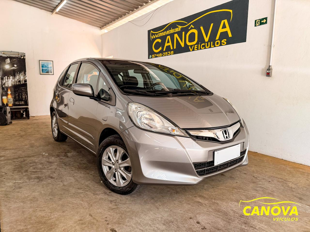 Honda Fit Cinza