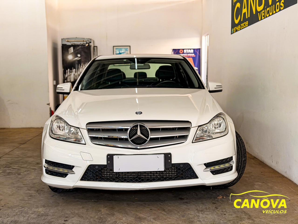 Mercedes Benz C-180 Branco