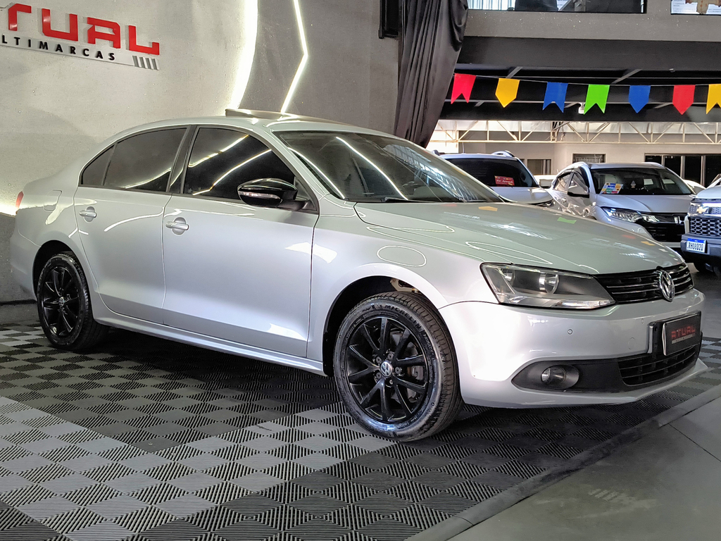 Volkswagen Jetta Prata