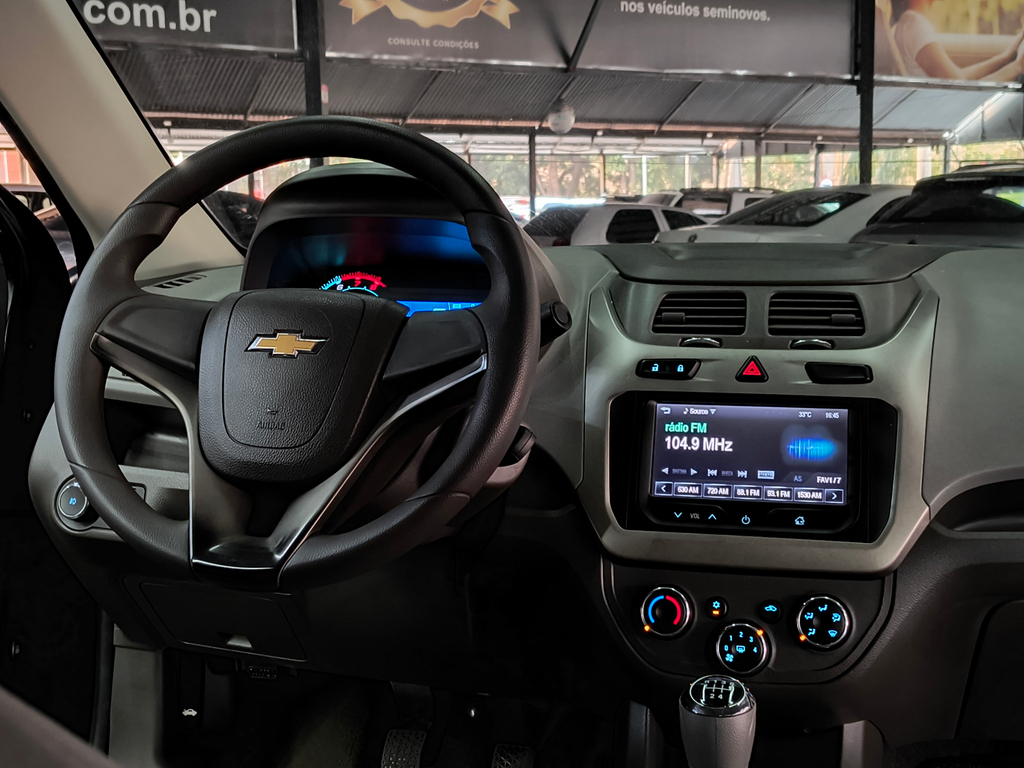 Chevrolet Cobalt Preto