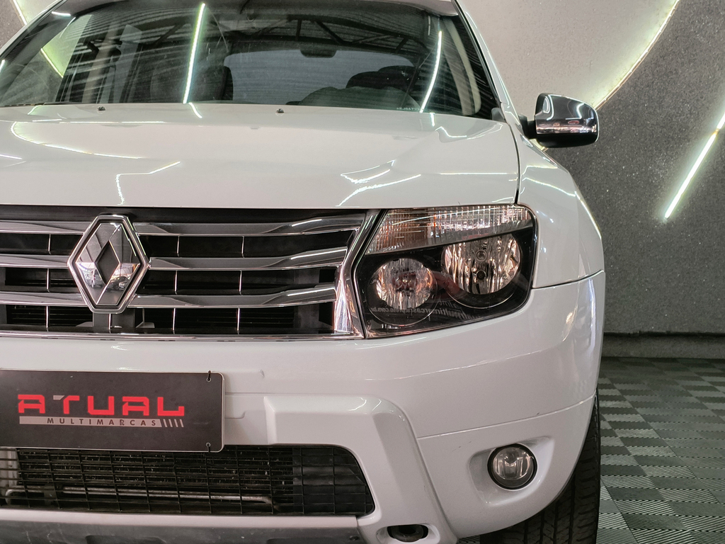 Renault Duster Branco