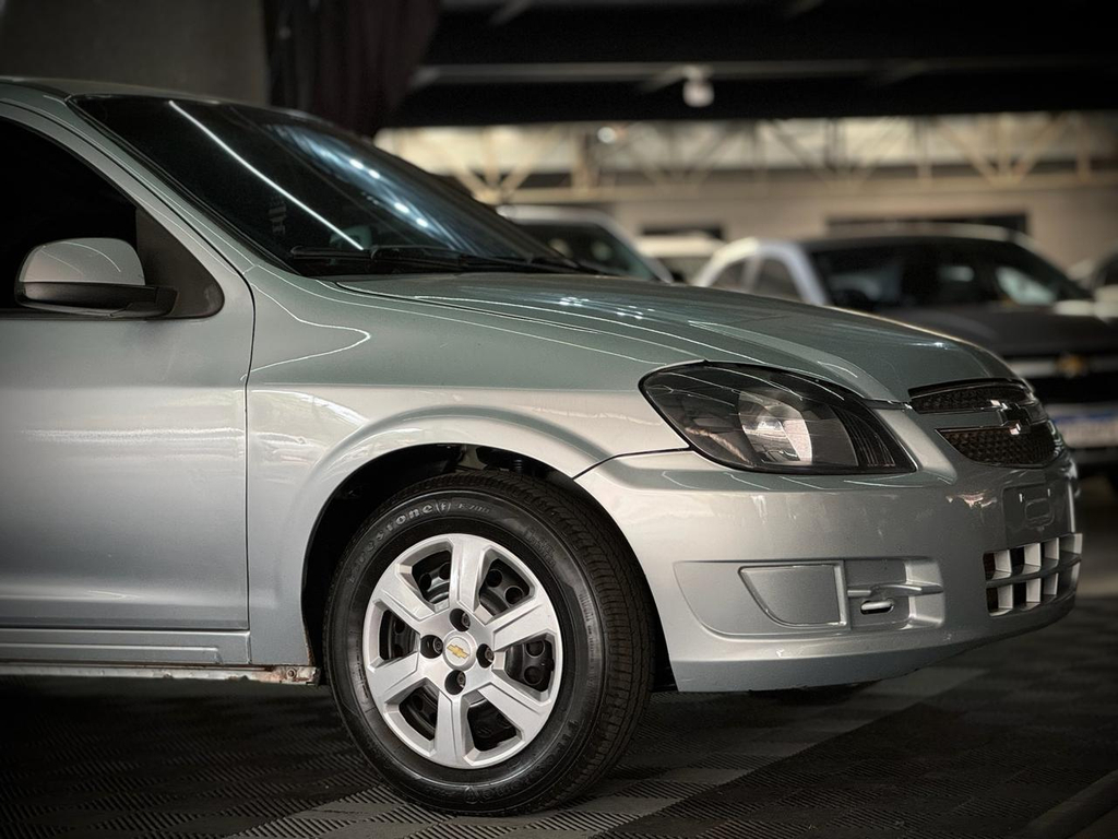 Chevrolet Prisma 1.4 8V LT (Flex)