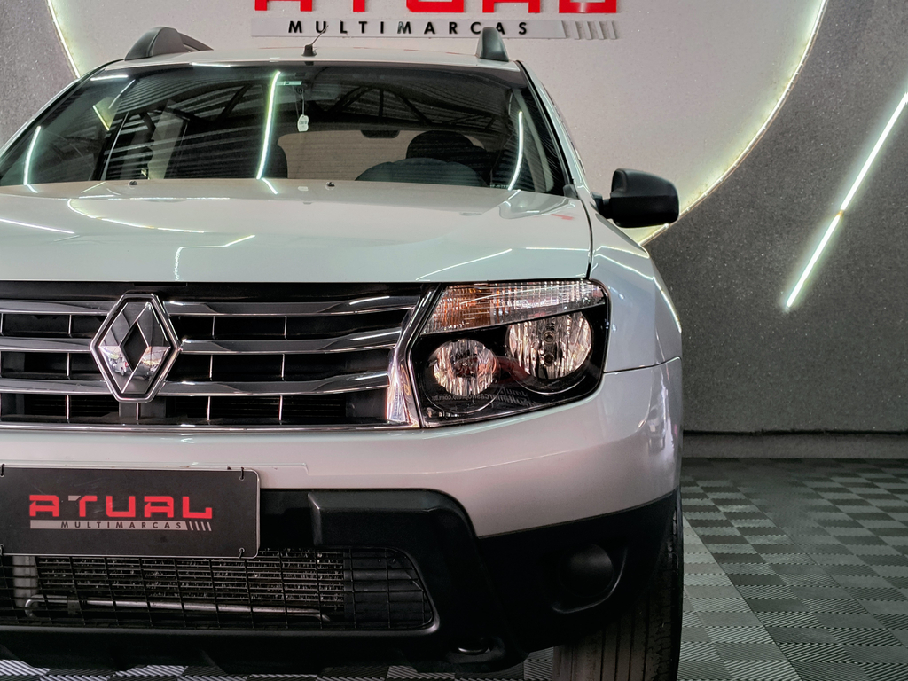 Renault Duster Prata