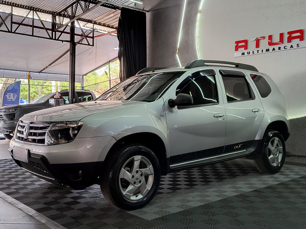 Renault Duster Prata