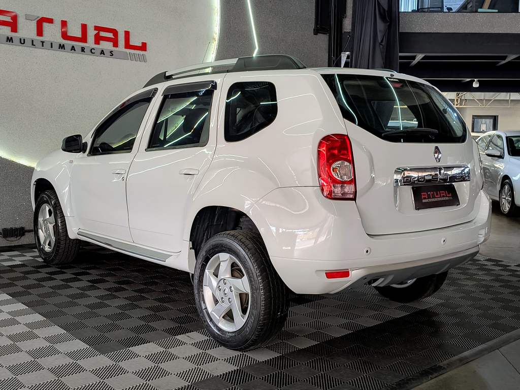 Renault Duster Branco