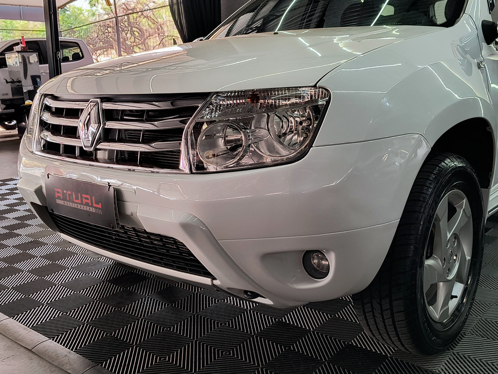 Renault Duster Branco