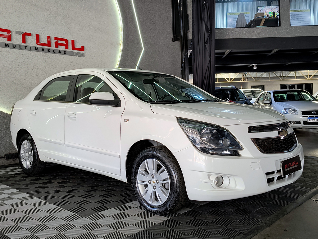 Chevrolet Cobalt Branco