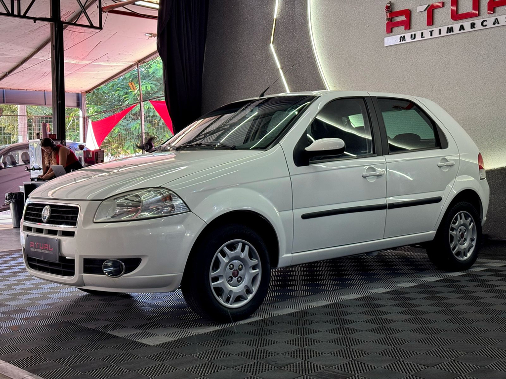 Fiat Palio ELX 1.4 (Flex)