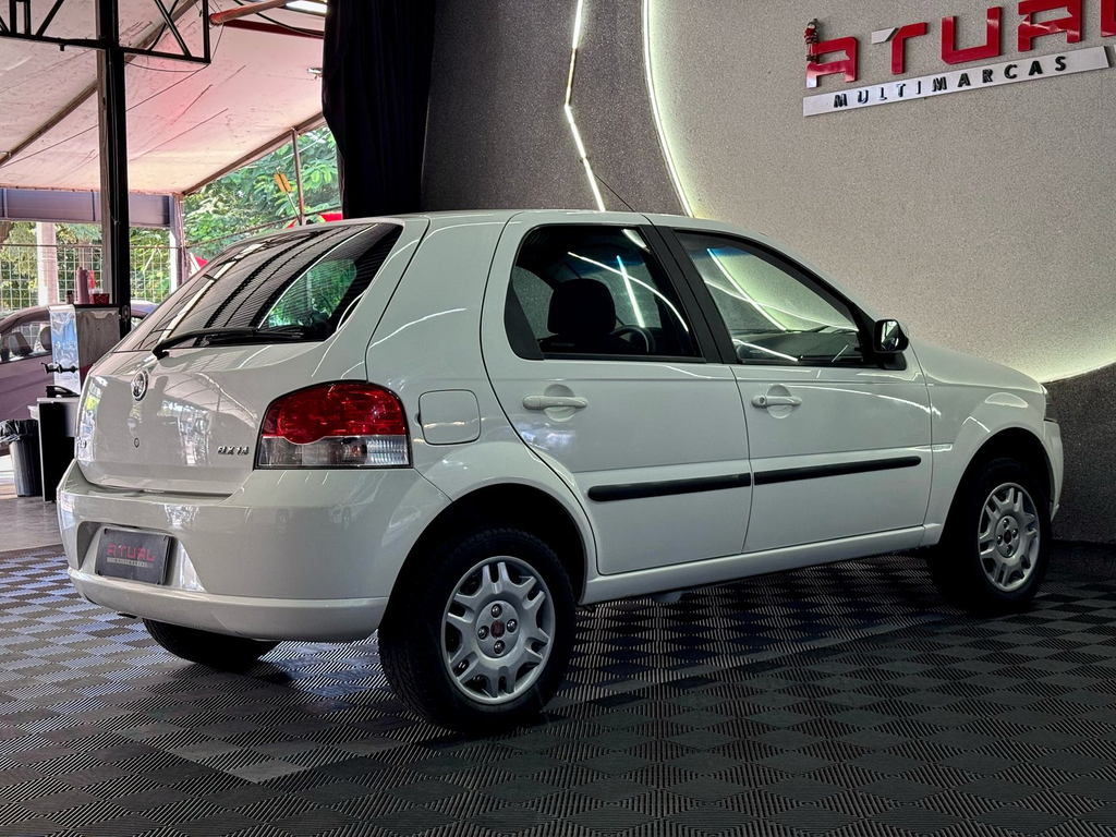 Fiat Palio ELX 1.4 (Flex)