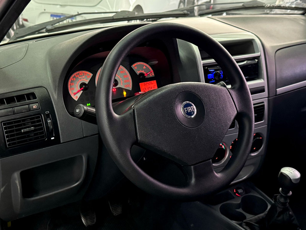 Fiat Palio ELX 1.4 (Flex)