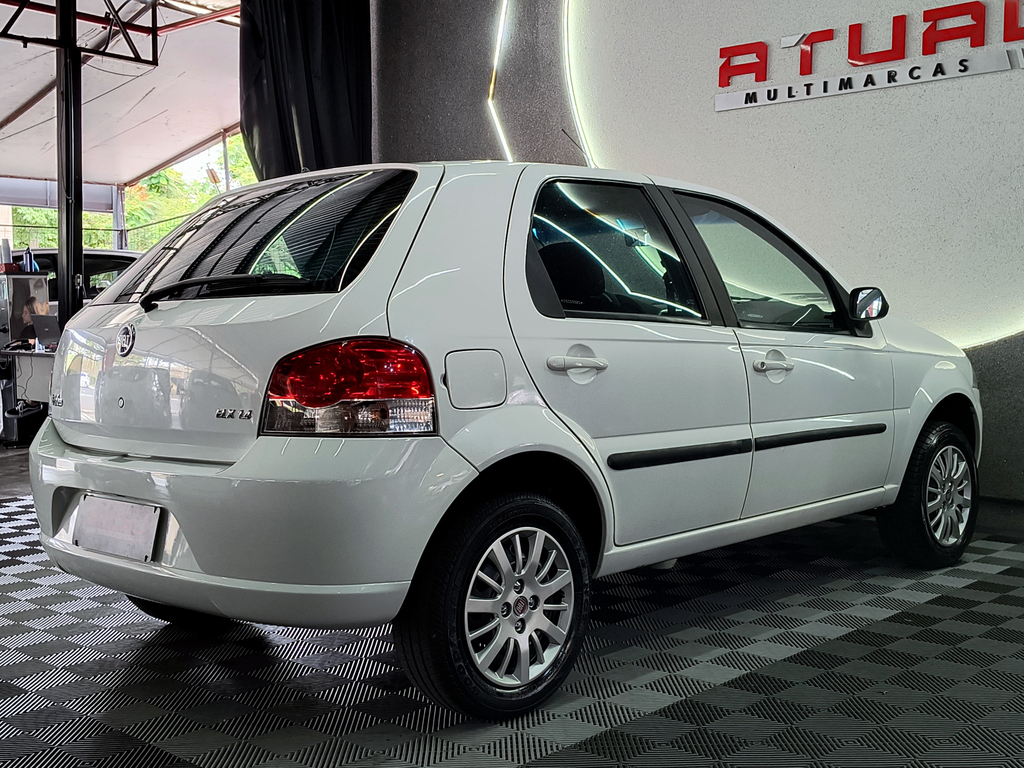 Fiat Palio ELX 1.4 (Flex)