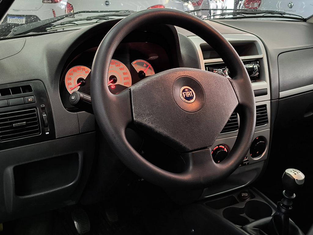 Fiat Palio ELX 1.4 (Flex)