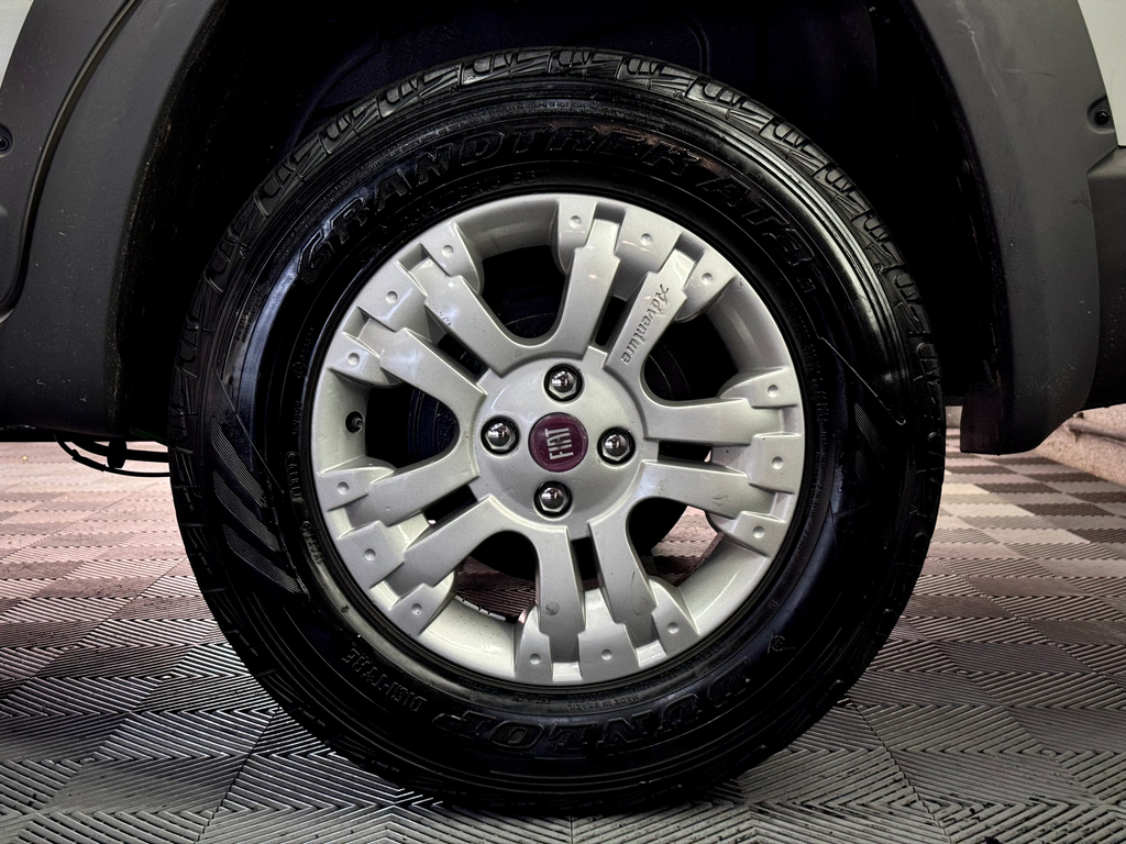Fiat Palio Weekend Adventure Locker 1.8 Flex