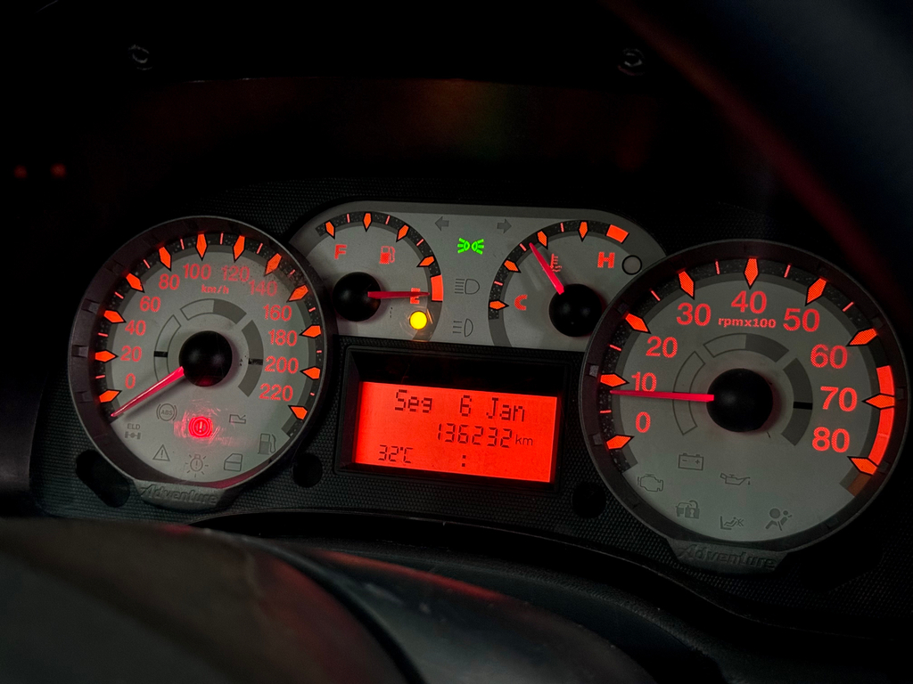 Fiat Palio Weekend Adventure Locker 1.8 Flex