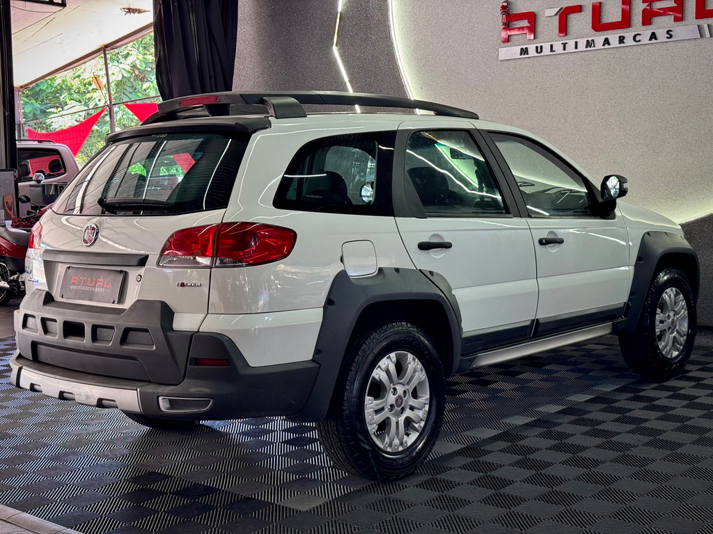 Fiat Palio Weekend Adventure Locker 1.8 Flex