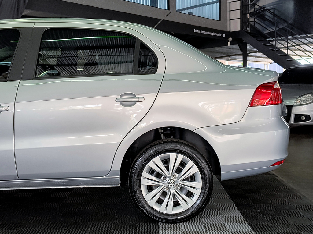 Volkswagen VOYAGE 1.6 MSI FLEX 8V 4P