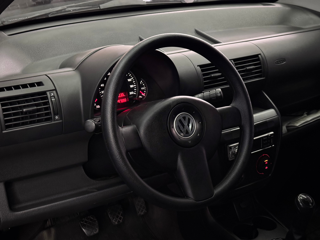 Volkswagen Fox 1.0 8V (Flex) 4p