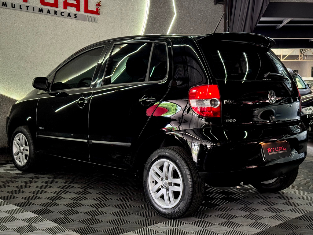 Volkswagen Fox 1.0 8V (Flex) 4p