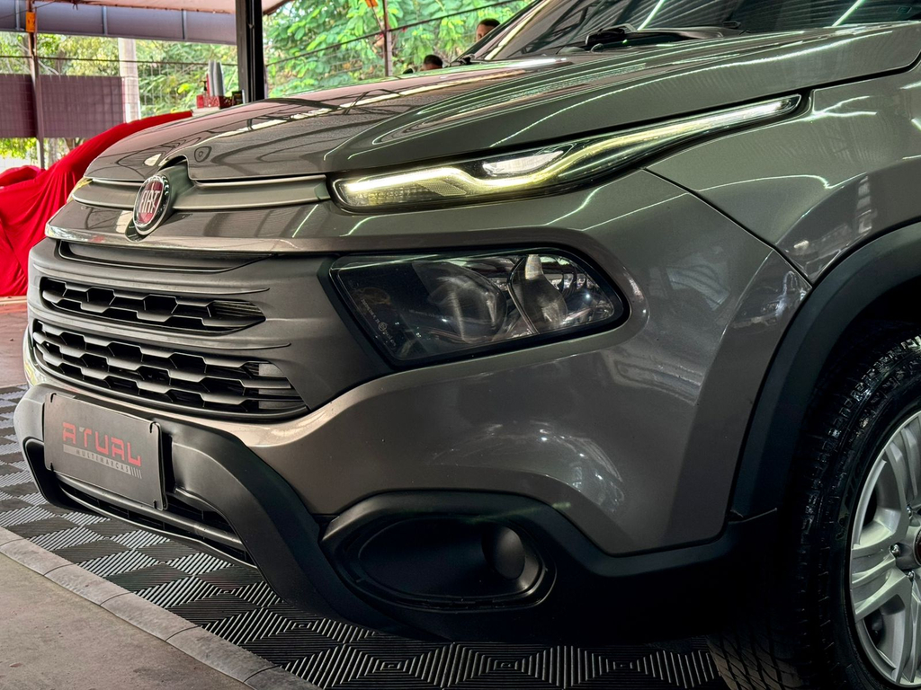Fiat Toro Cinza