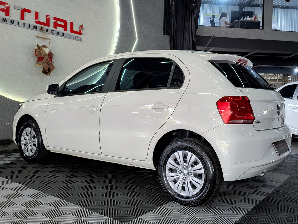 Volkswagen Gol Branco
