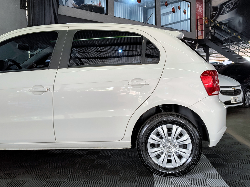Volkswagen Gol Branco