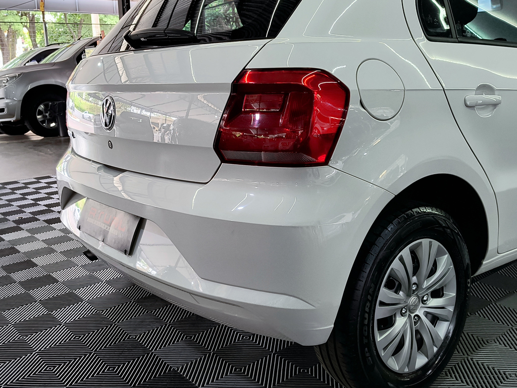 Volkswagen Gol Branco