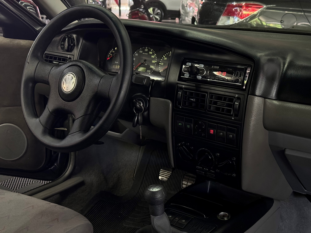 Volkswagen Santana 2.0 Mi
