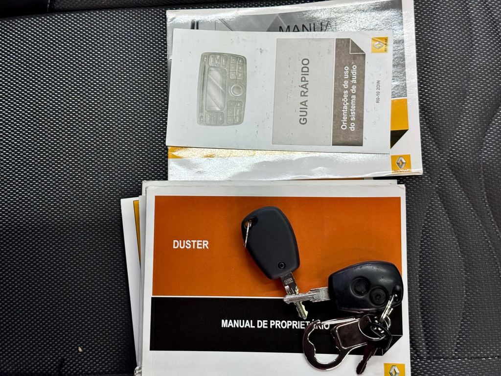 Renault Duster Branco