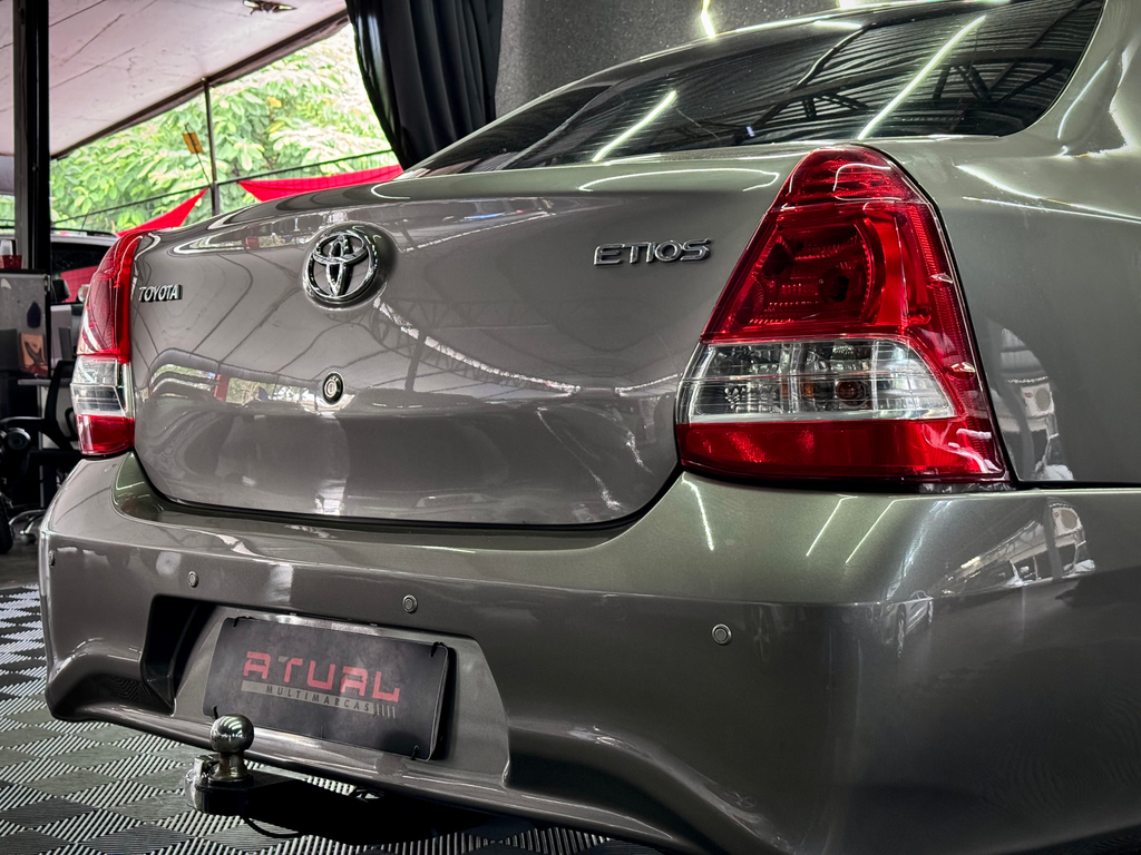 Toyota Etios Xs 1.5 Flex 16v 5p Aut.