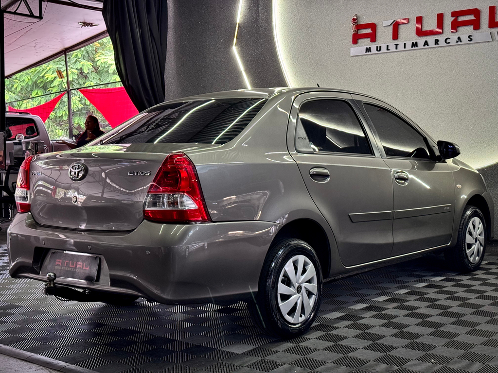 Toyota Etios Xs 1.5 Flex 16v 5p Aut.