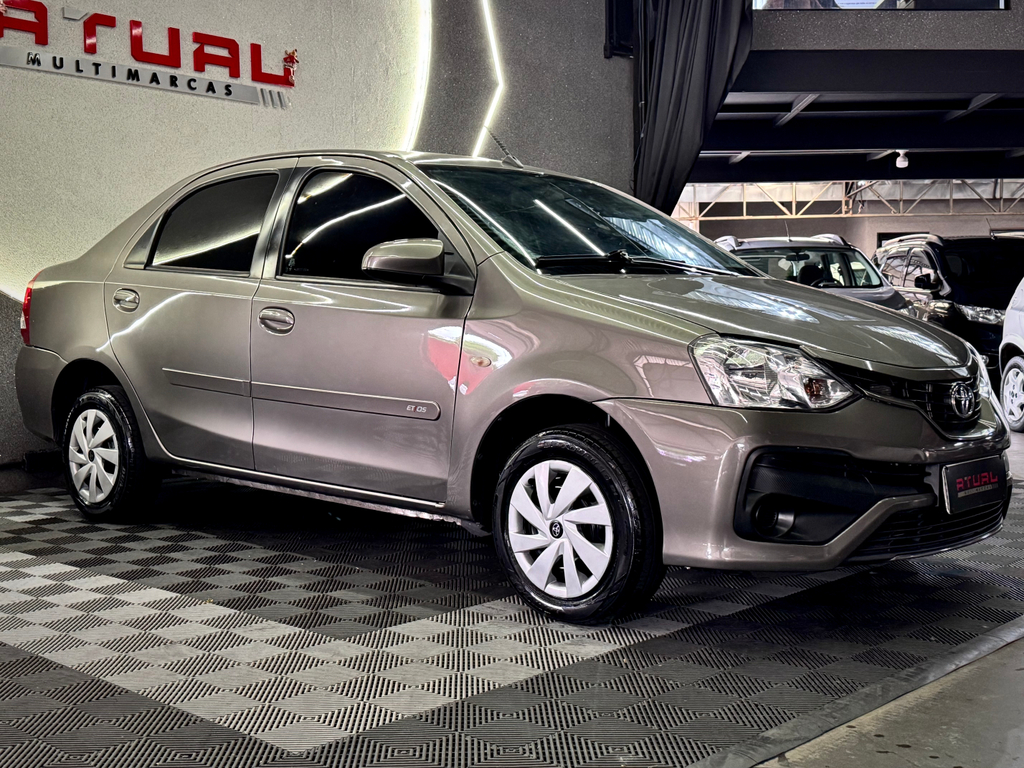 Toyota Etios Xs 1.5 Flex 16v 5p Aut.