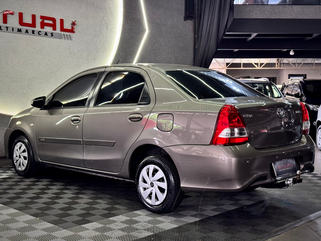 Toyota Etios Xs 1.5 Flex 16v 5p Aut.