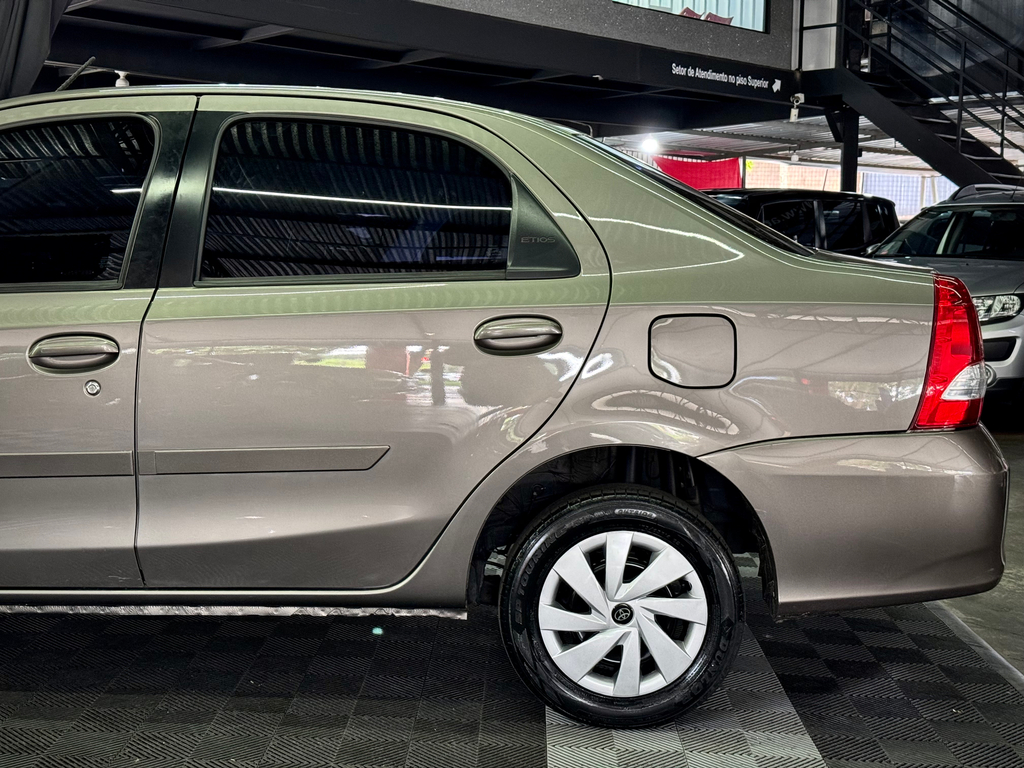 Toyota Etios Xs 1.5 Flex 16v 5p Aut.