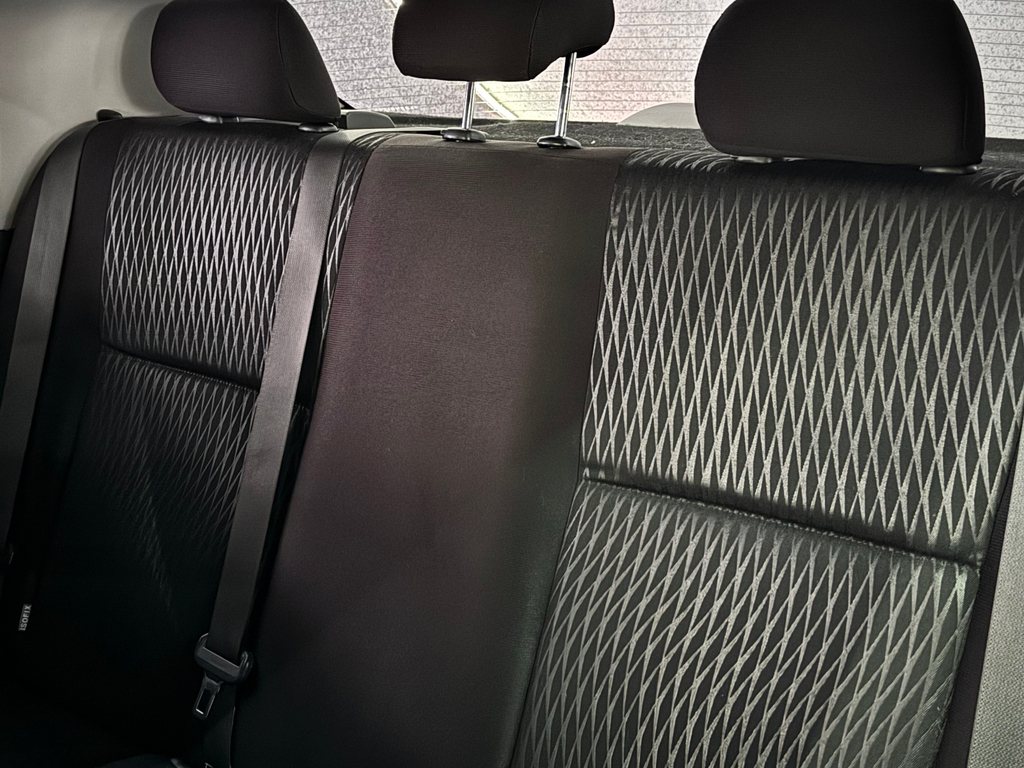 Toyota Etios Sedan Prata