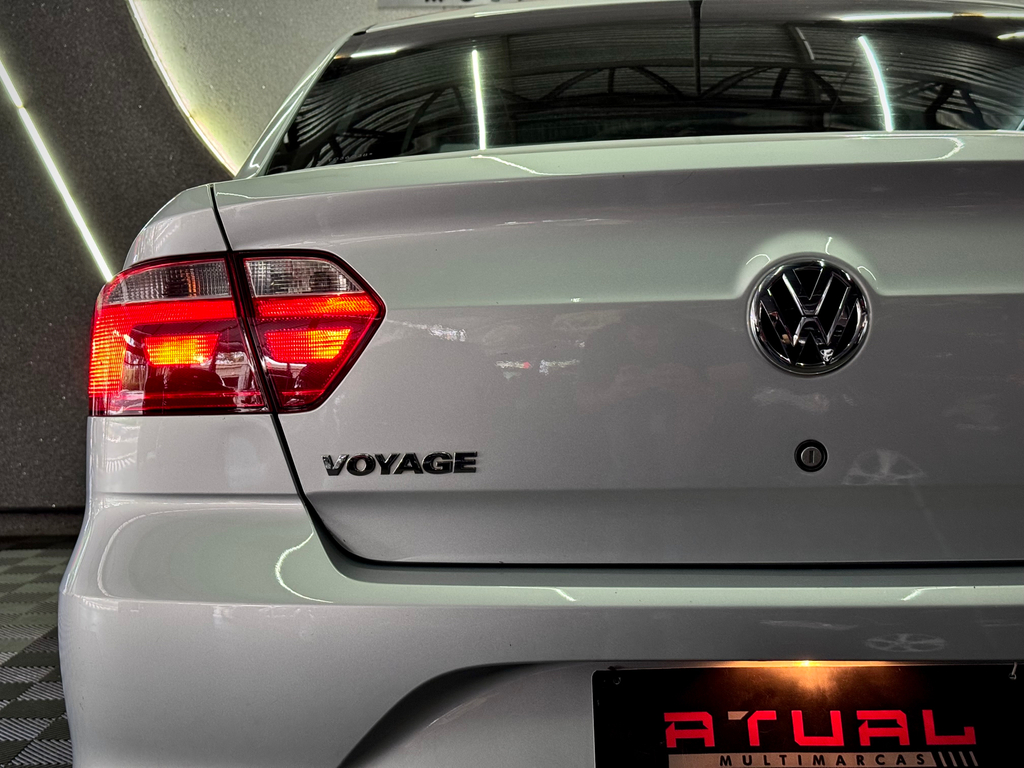 Volkswagen Voyage Prata