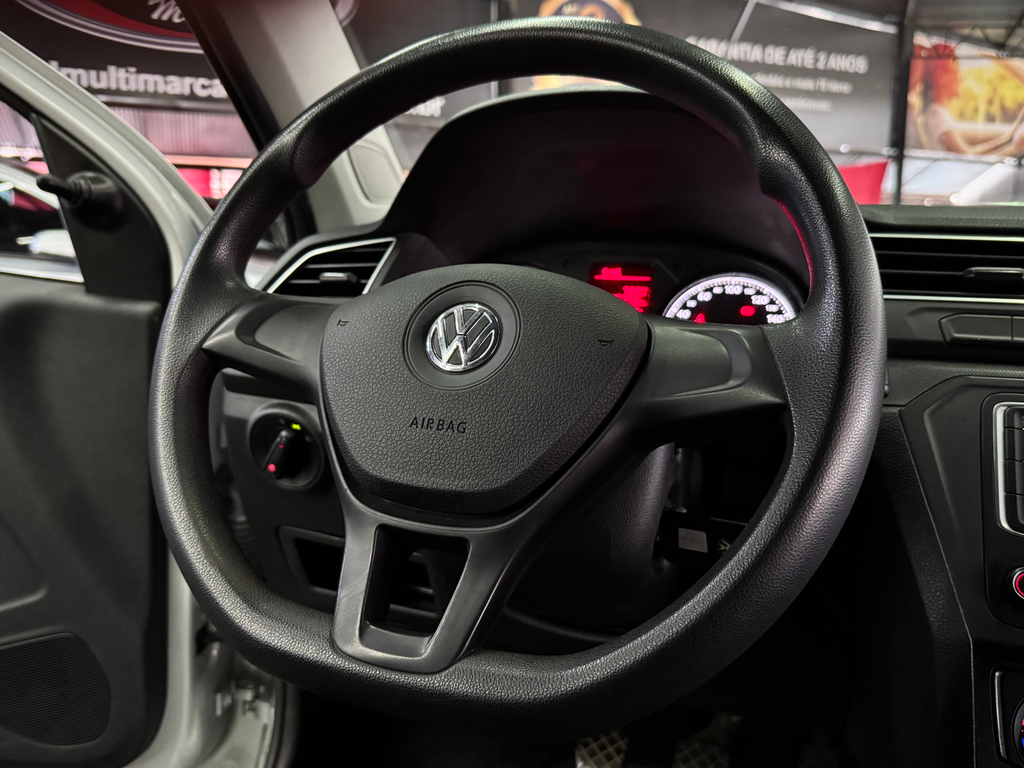 Volkswagen Voyage Prata