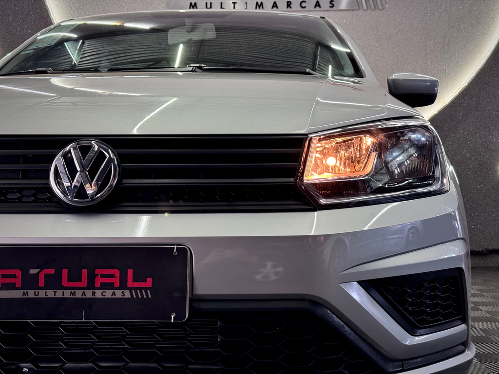 Volkswagen Voyage Prata