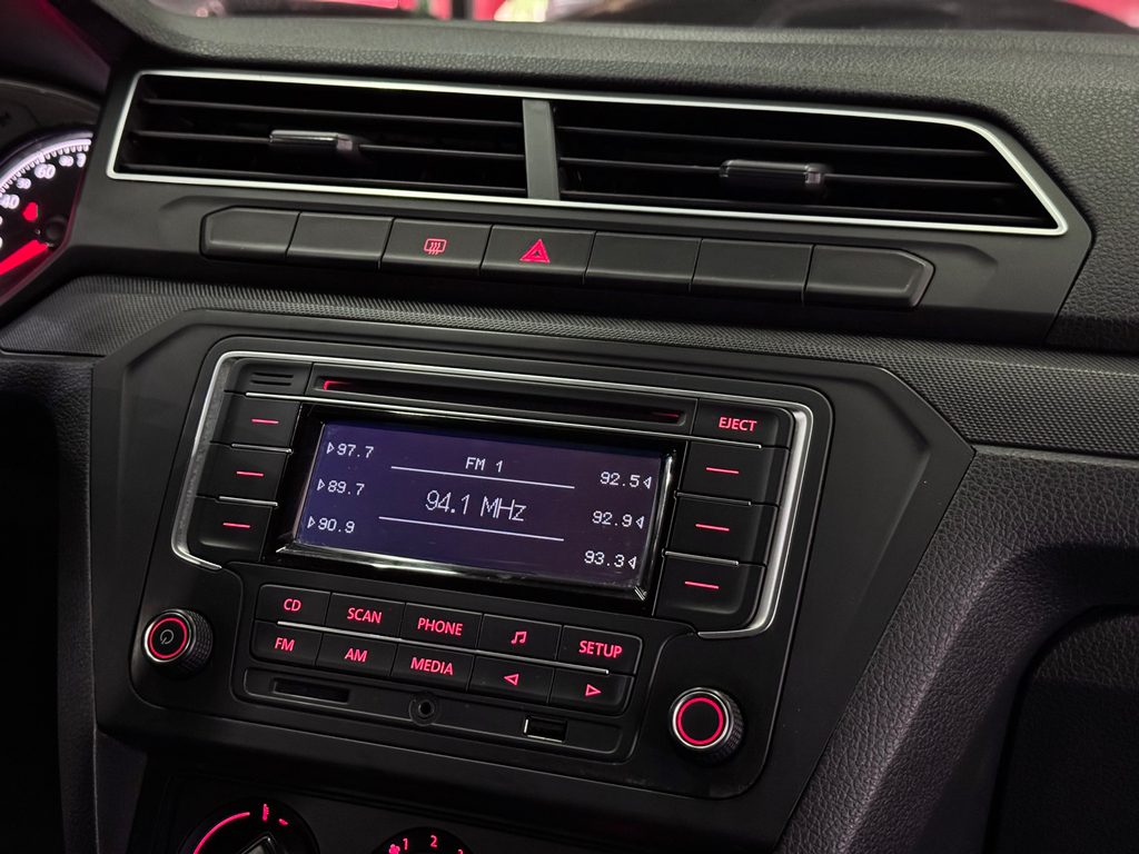 Volkswagen Voyage Prata