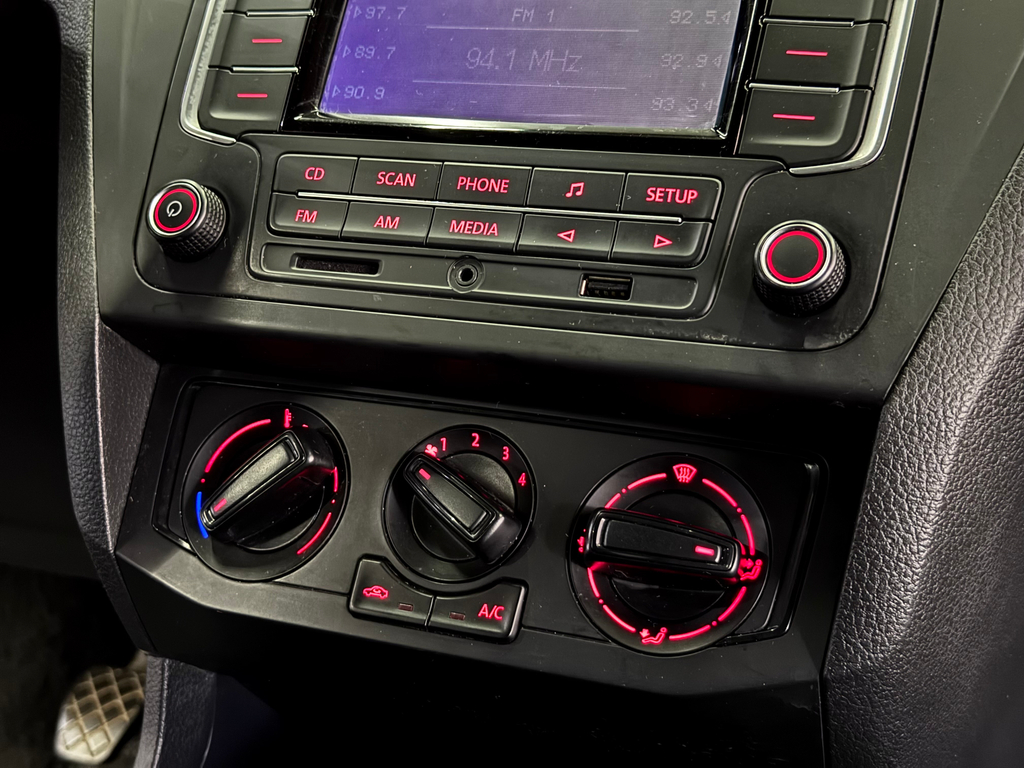 Volkswagen Voyage Prata
