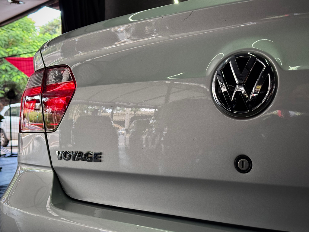 Volkswagen Voyage Prata