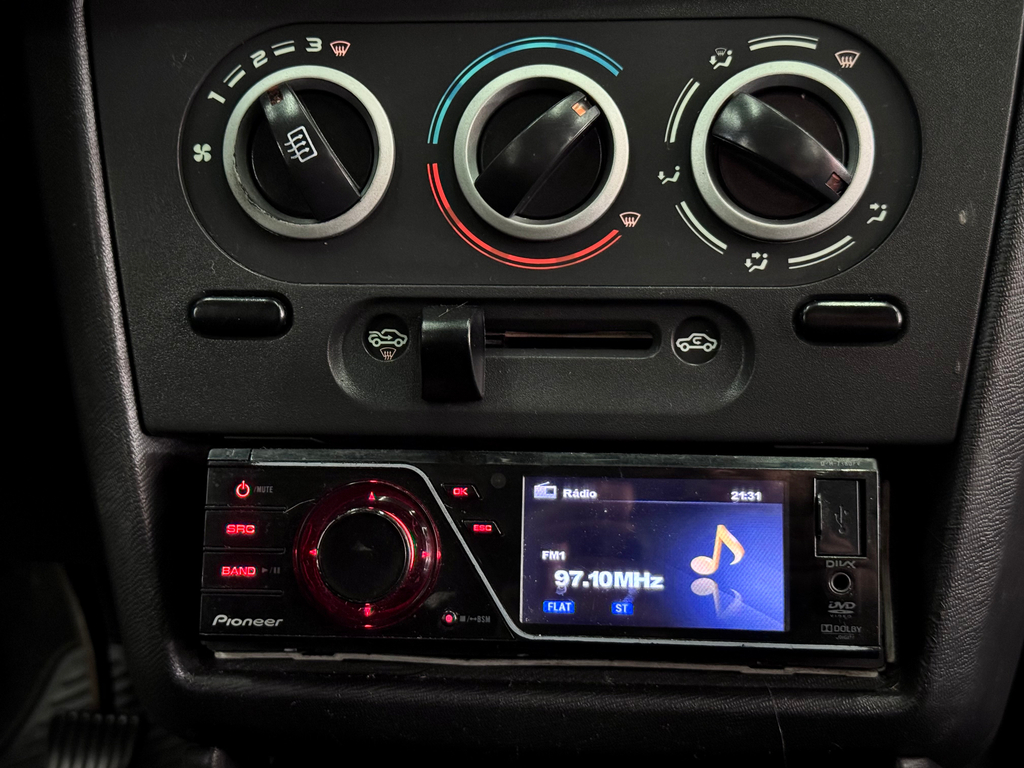 Chevrolet Prisma Joy 1.0 (Flex)