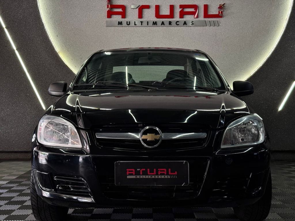Chevrolet Prisma Preto