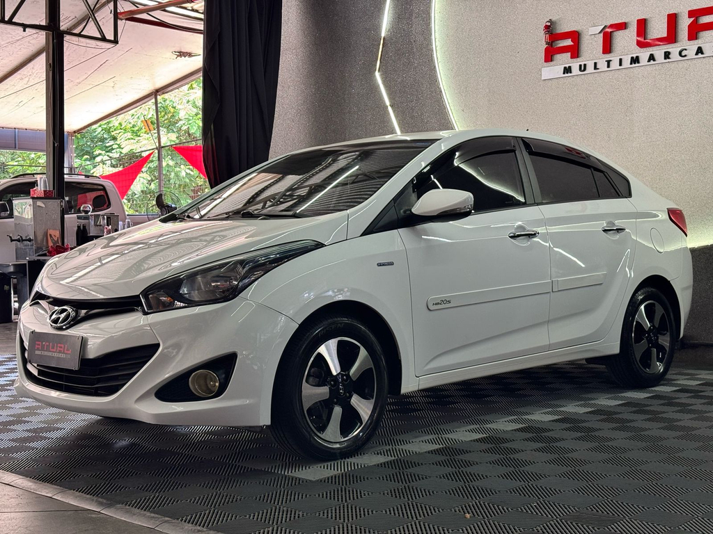 Hyundai HB20S 1.6 Comfort Plus (Aut)