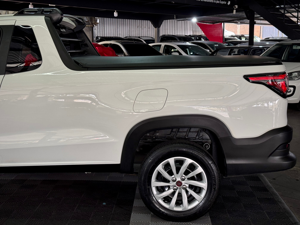 Fiat Strada Branco