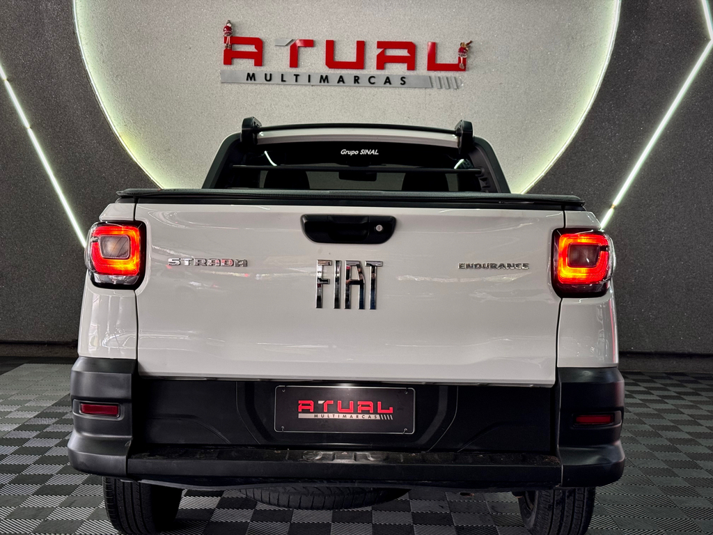 Fiat Strada Branco