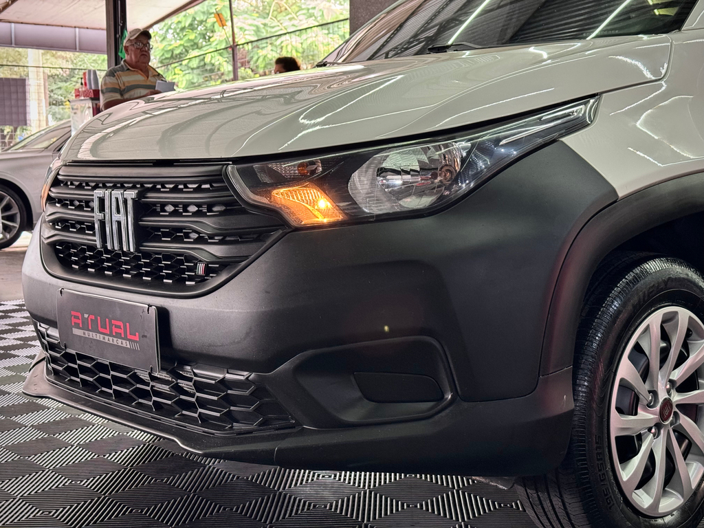 Fiat Strada Branco