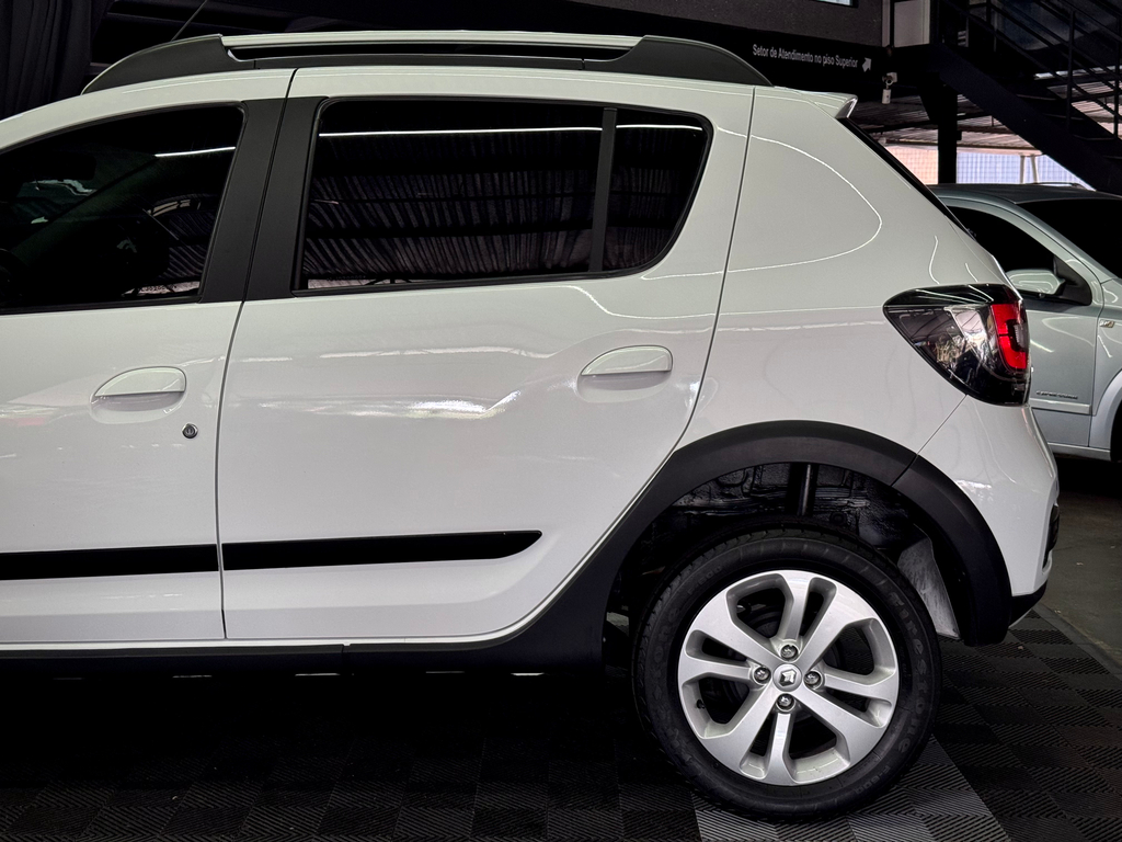 Renault Sandero Stepway 1.6 16v Sce (Flex)