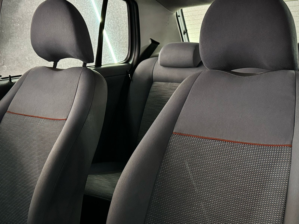 Volkswagen Fox Prata