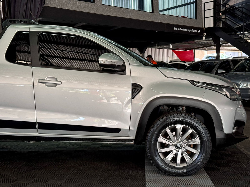 Fiat STRADA FREEDOM 1.3 FLEX 8V CS PLUS